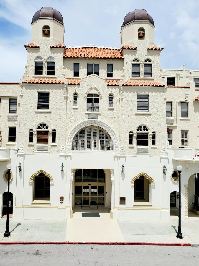 Romantic Studio In The Heart Of Palm Beach - Free Valet Service Exteriér fotografie